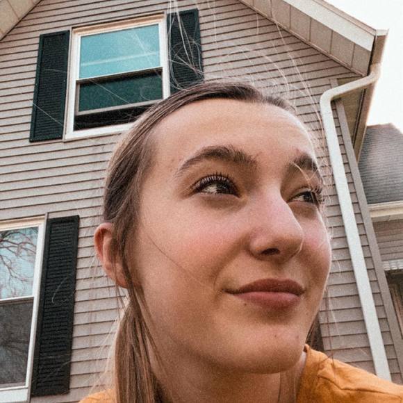 Meet the Posher Other - Meet your Posher, Makayla